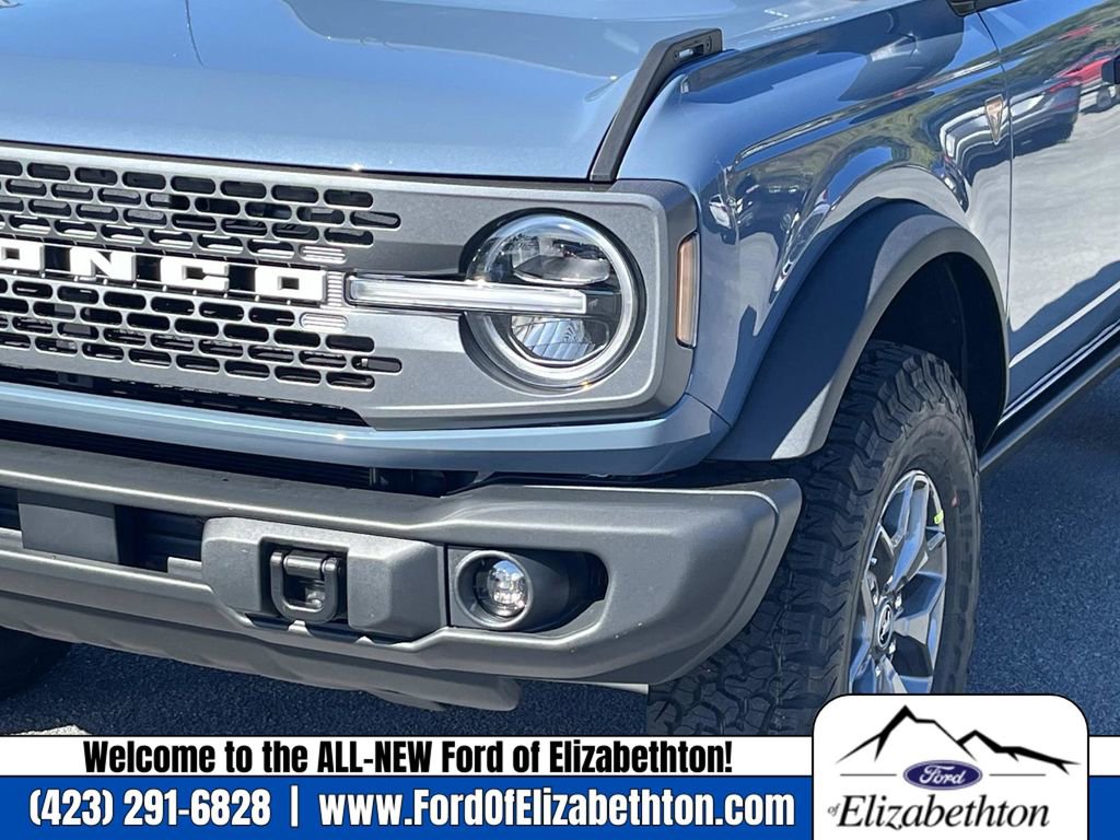 New 2025 Ford Bronco Badlands image 10