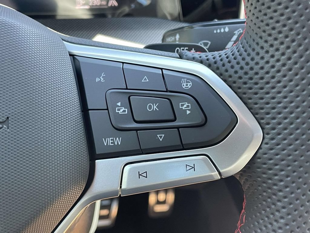 New 2026 Volkswagen GTI SE FWD image 20