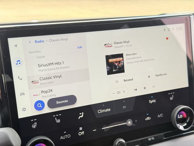 New 2026 Toyota C-HR AWD/4WD image 18