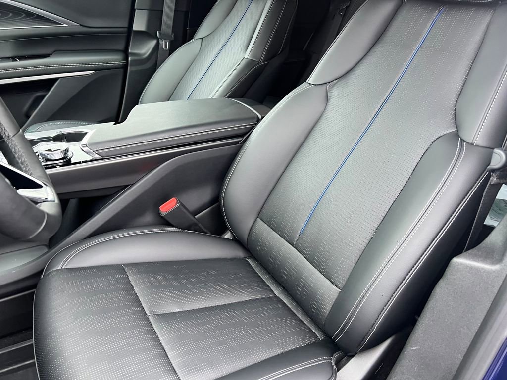 New 2026 Cadillac Lyriq Premium Sport w/ LPO, Floor Liner Package image 10