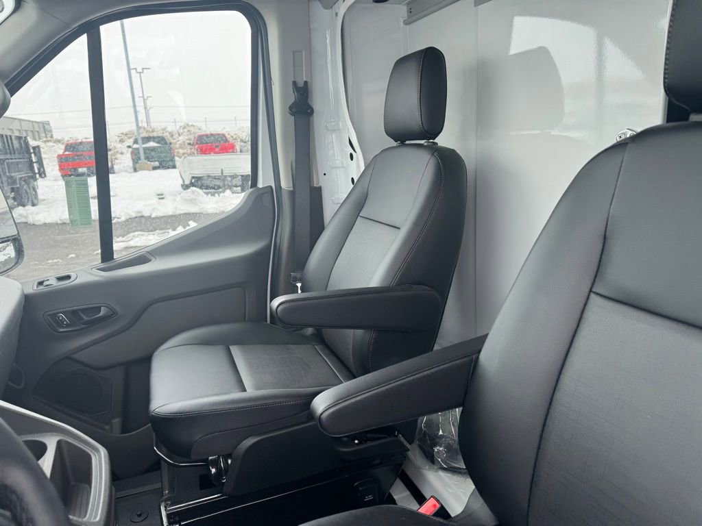 New 2026 Ford Transit 350 image 32