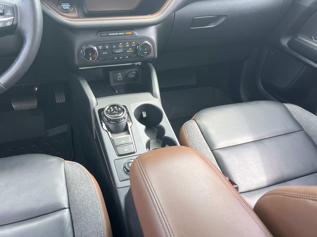 Used 2023 Ford Bronco Sport Outer Banks w/ Tech Package AWD/4WD image 18