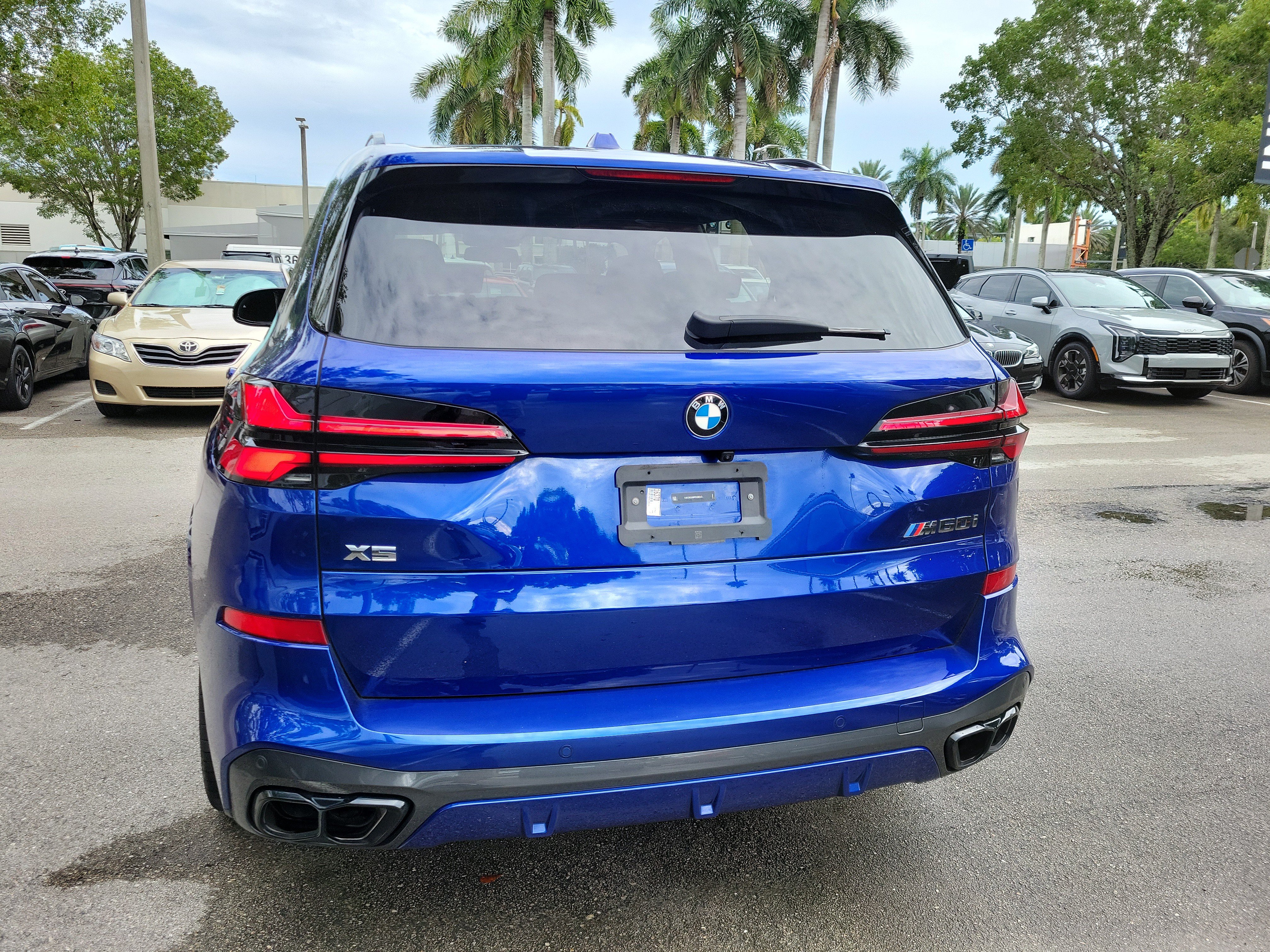 Certified 2024 BMW X5 M60i AWD/4WD image 5