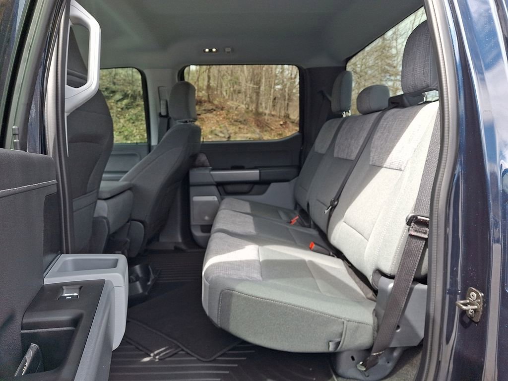 Used 2024 Ford F250 XLT w/ XLT Premium Package image 10