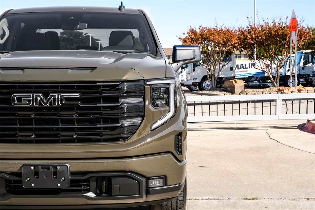 Used 2023 GMC Sierra 1500 Elevation image 48