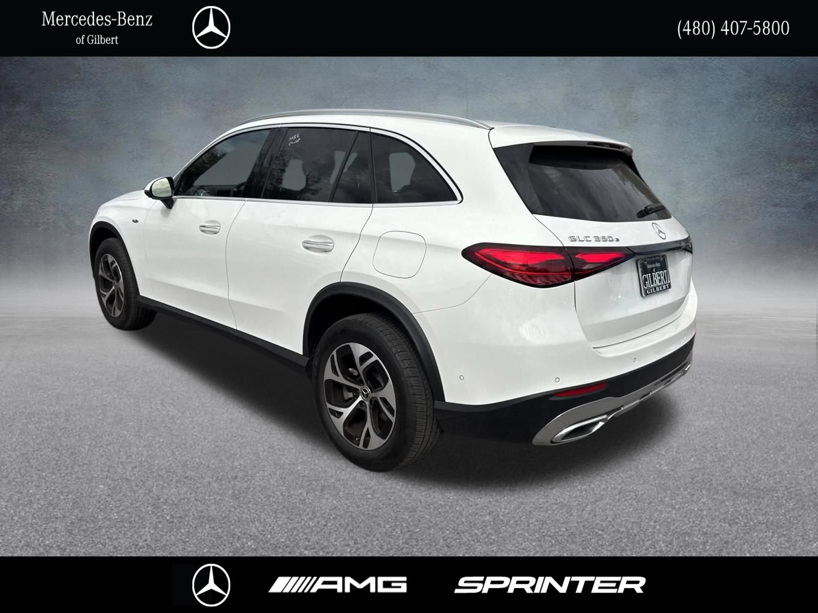 Used 2025 Mercedes-Benz GLC 350e 4MATIC image 4