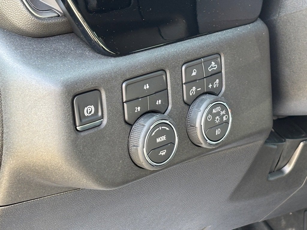New 2026 Chevrolet Silverado 2500 LT w/ Texas Edition image 7