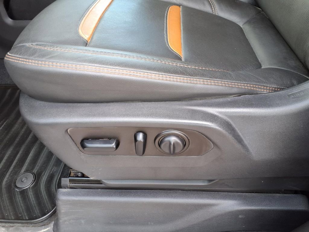 Used 2020 GMC Sierra 1500 AT4 image 25