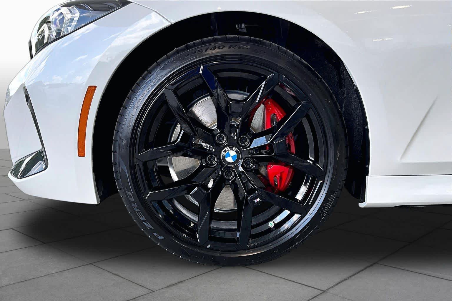 New 2026 BMW 330i Sedan w/ M Sport Package RWD image 11