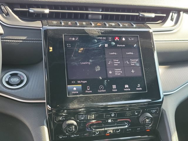 Used 2023 Jeep Grand Cherokee Altitude AWD/4WD image 15
