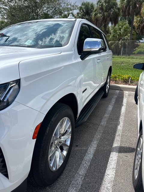 Used 2021 Chevrolet Tahoe Premier RWD image 2