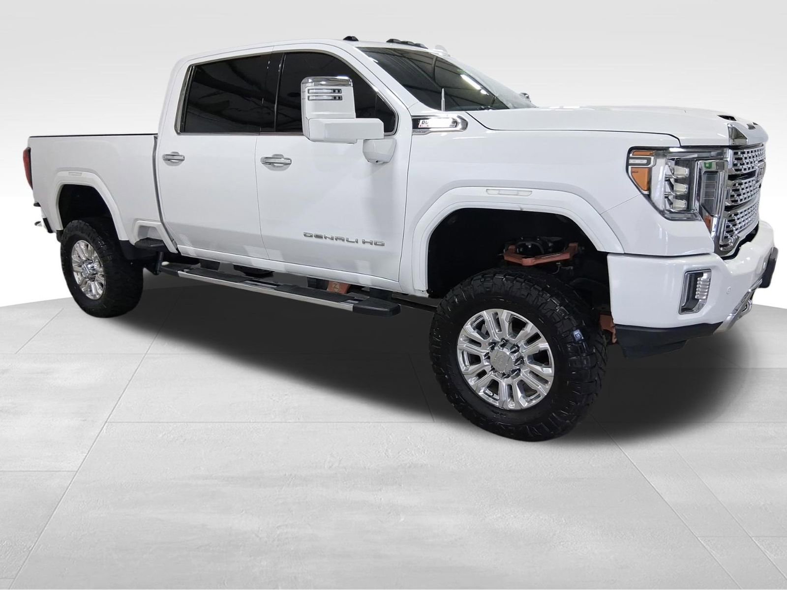 Used 2020 GMC Sierra 2500 Denali w/ Denali Ultimate Package AWD/4WD image 3
