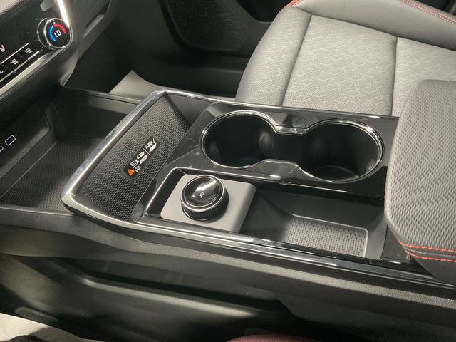 New 2027 Chevrolet Equinox RS FWD image 23