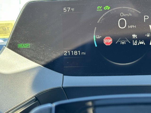 Used 2023 Toyota Prius Prime Premium FWD image 29