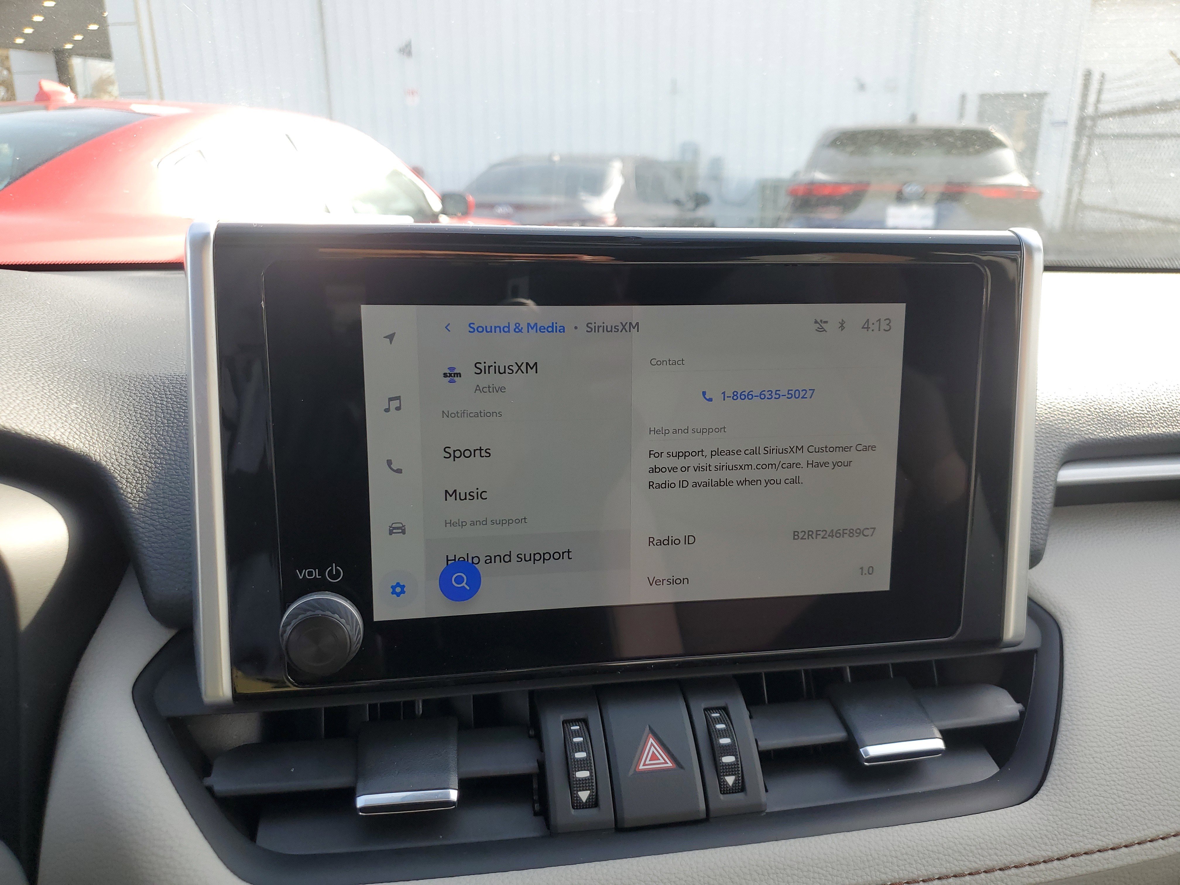 Used 2024 Toyota RAV4 XLE Premium image 20