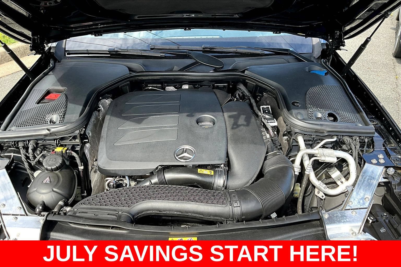Used 2020 Mercedes-Benz E 350 4MATIC Sedan w/ Parking Assistance Package image 38