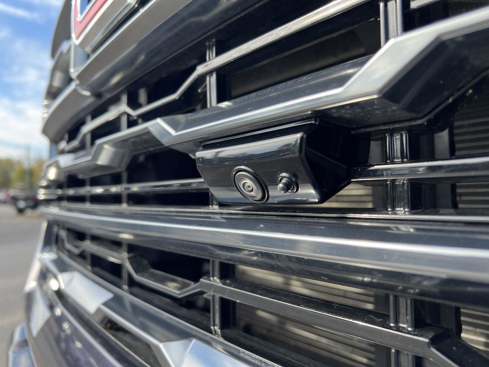 Used 2024 GMC Sierra 2500 AT4 w/ AT4 Preferred Package image 13