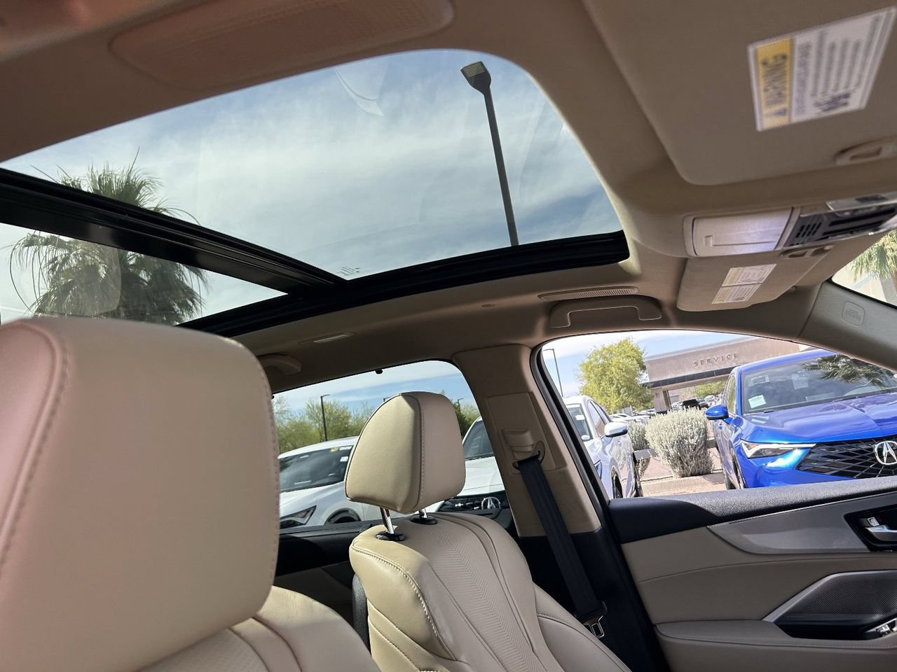 Certified 2025 Acura MDX FWD w/ Technology Package image 11