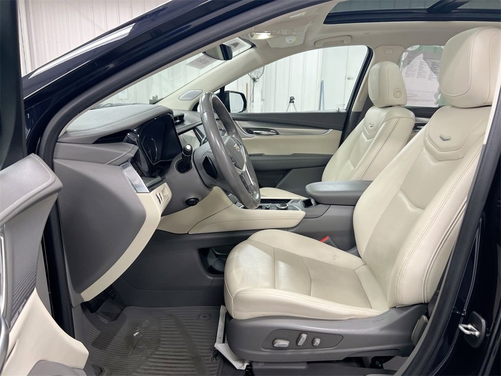 Used 2022 Cadillac XT5 Premium Luxury image 20