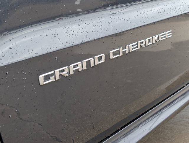 Used 2015 Jeep Grand Cherokee SRT w/ Trailer Tow Group IV image 12