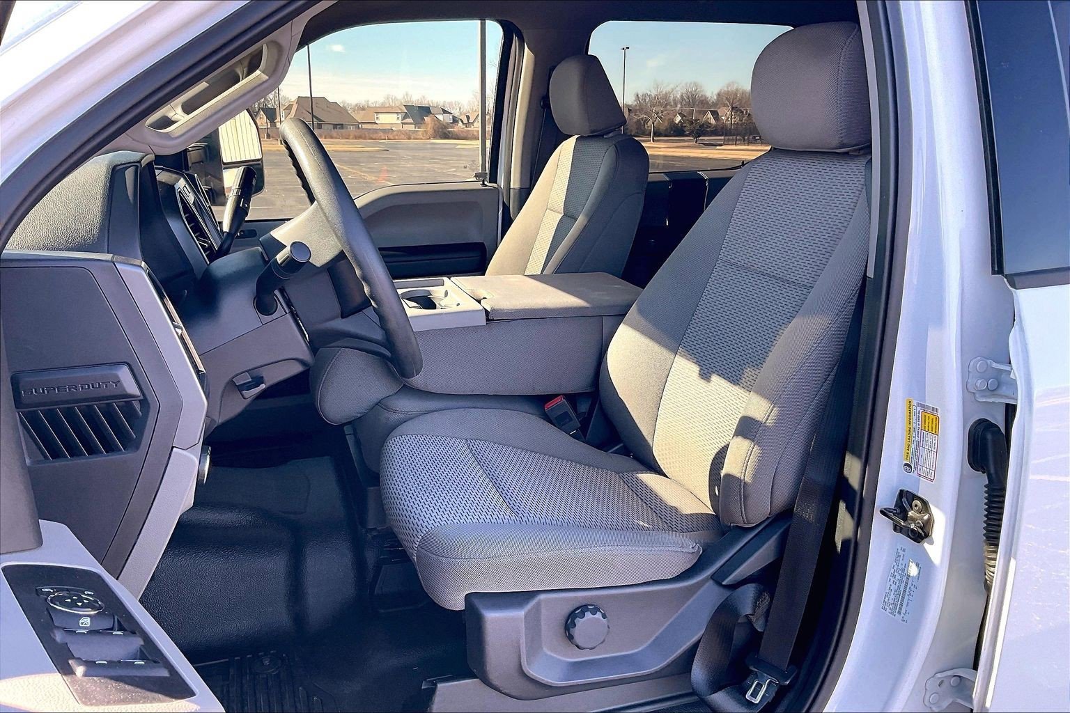 Used 2022 Ford F350 XLT image 7