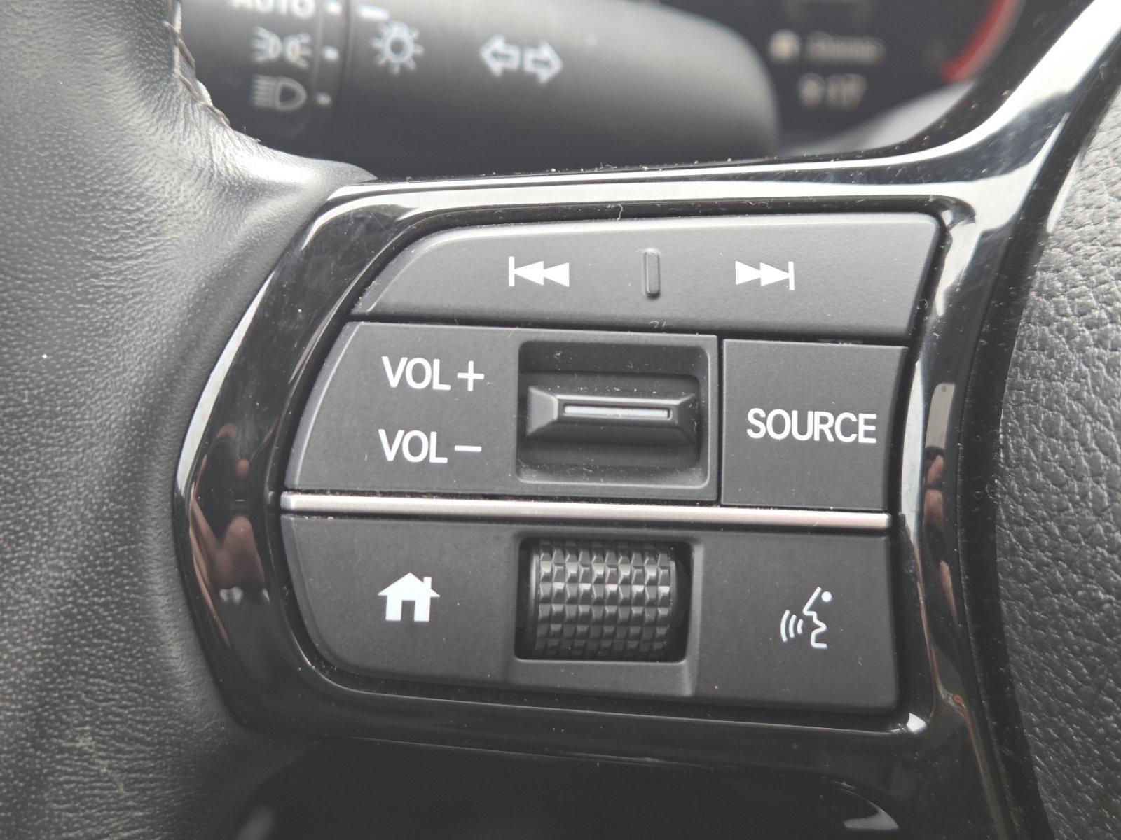 Used 2023 Honda Civic EX image 30