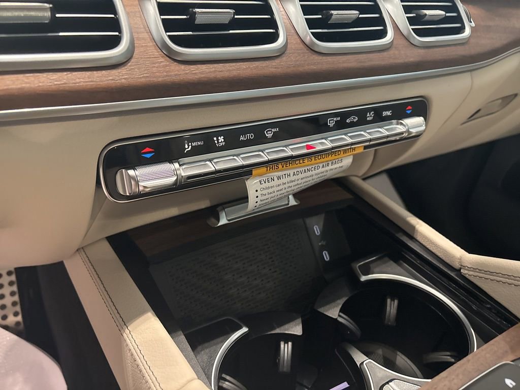 New 2026 Mercedes-Benz GLS 450 4MATIC image 11