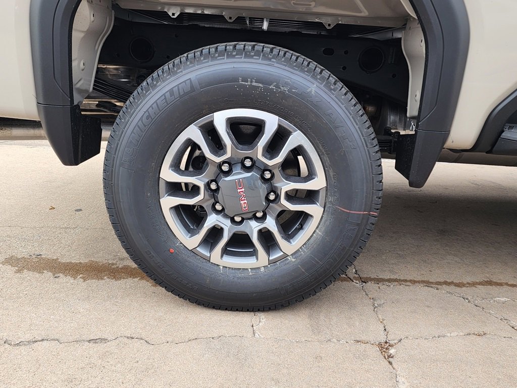 New 2026 GMC Sierra 2500 SLE w/ SLE Value Package; image 52