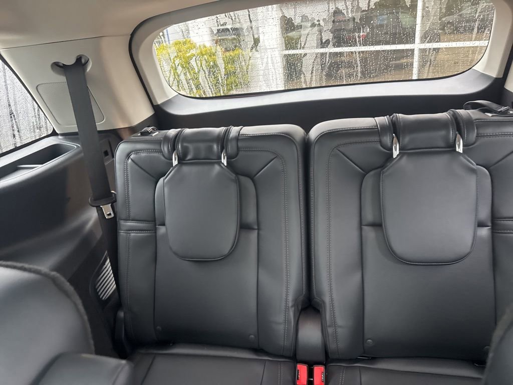 Used 2025 Lincoln Aviator Reserve w/ Equipment Group 201A image 19