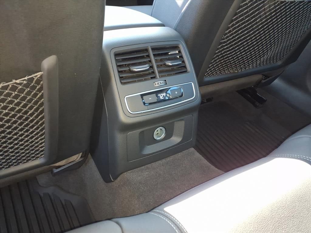 Used 2021 Audi A4 2.0T Premium image 15