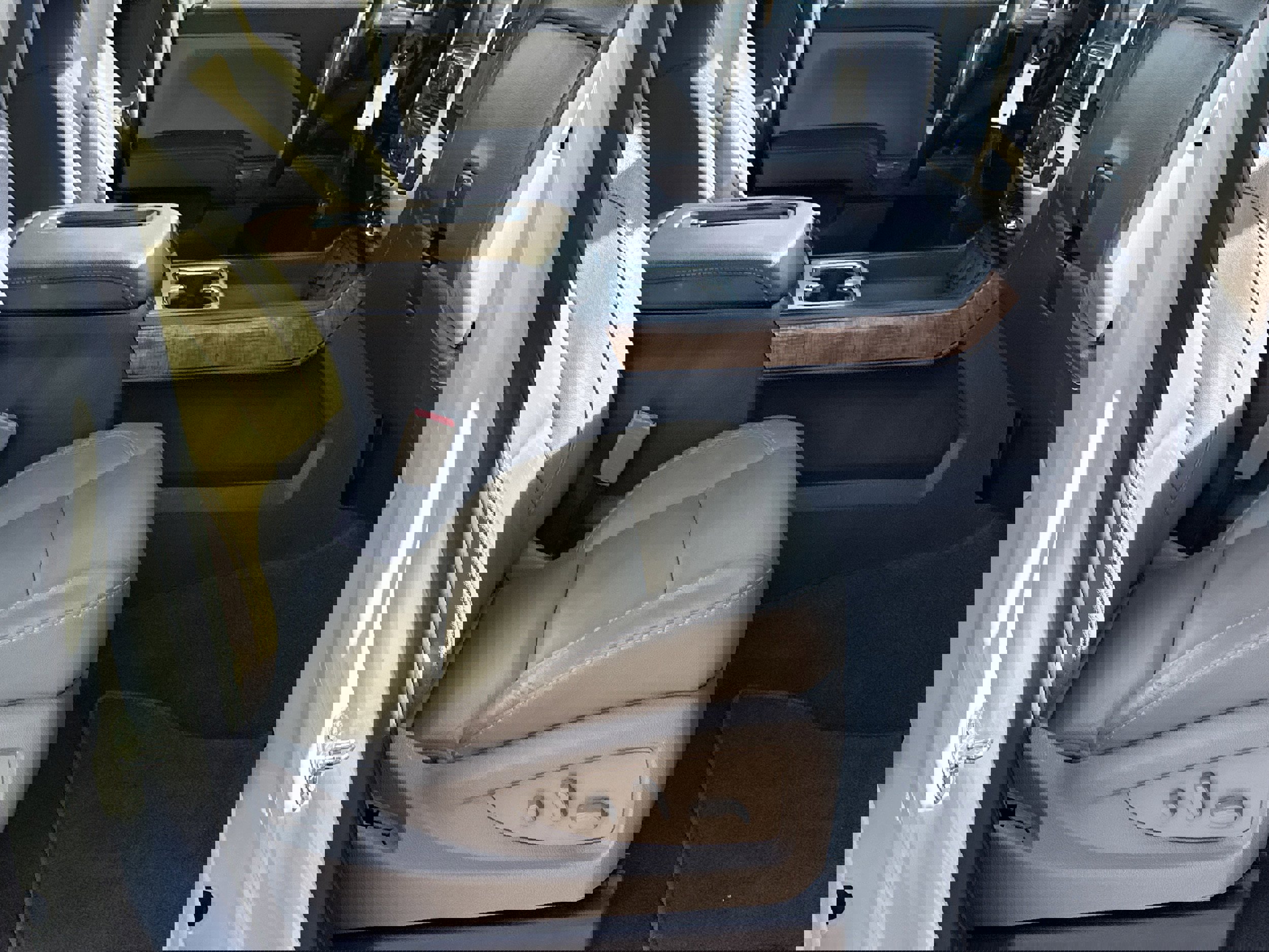 Used 2017 GMC Sierra 1500 SLT w/ SLT Premium Package image 13