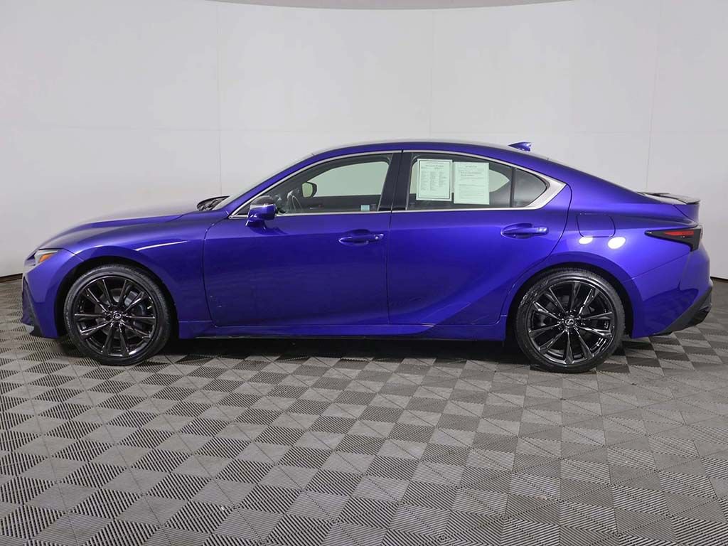 Used 2021 Lexus IS 350 F Sport w/ Accessory Package 2 AWD/4WD image 17