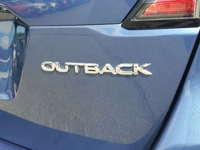 Used 2022 Subaru Outback Premium AWD/4WD image 8