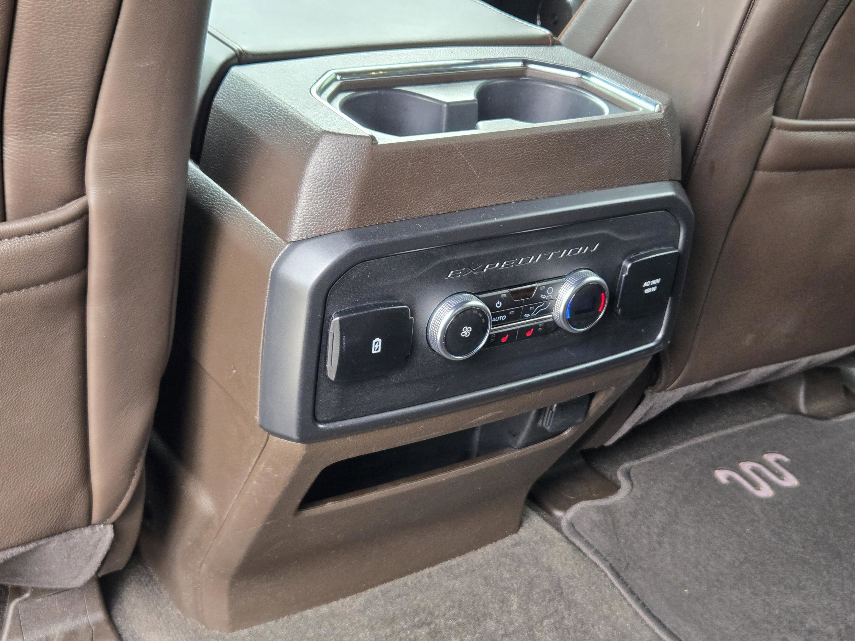 Used 2023 Ford Expedition King Ranch AWD/4WD image 28