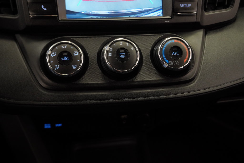 Used 2017 Toyota RAV4 LE w/ All Weather Liner Package FWD image 26