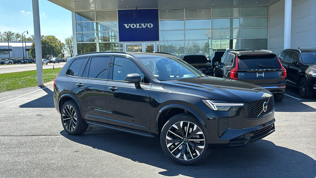 New 2027 Volvo XC90 T8 Ultra AWD/4WD image 2