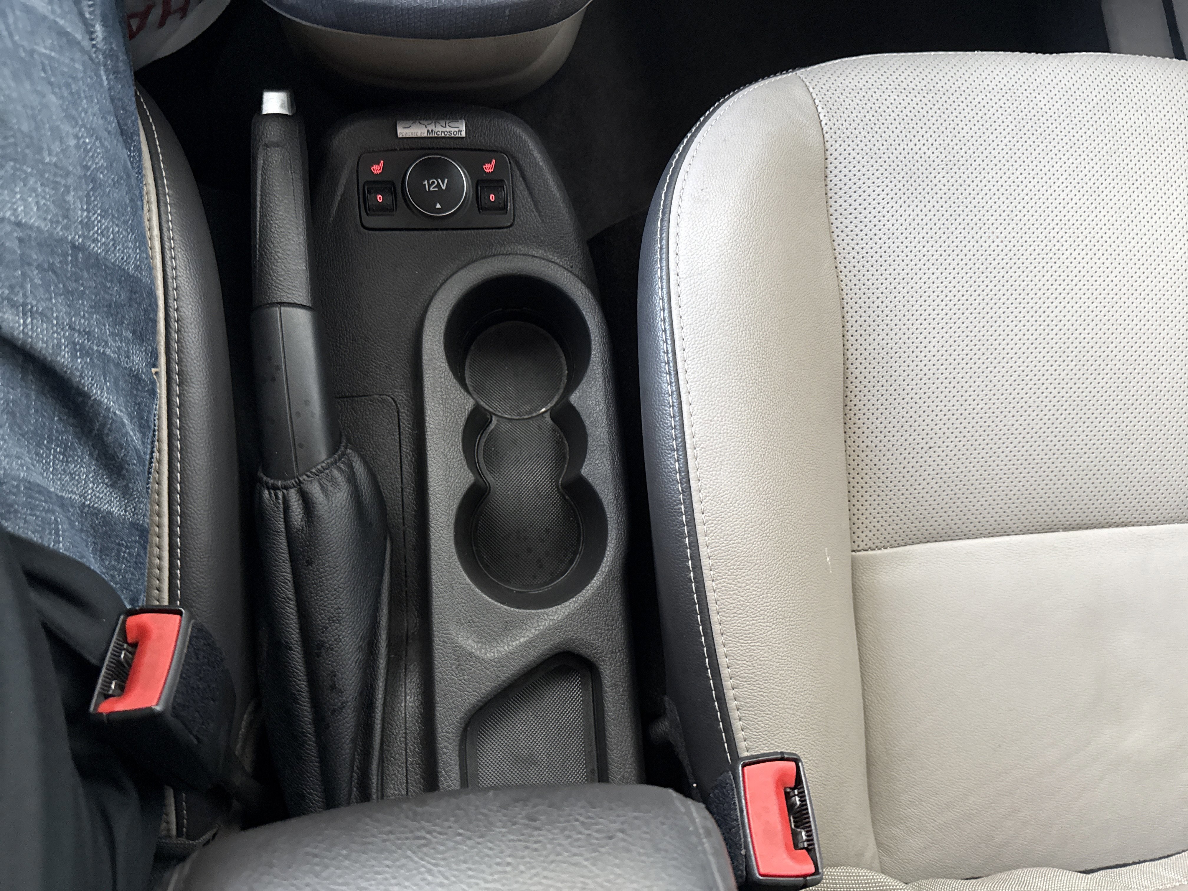 Used 2015 Ford Transit Connect Titanium image 31