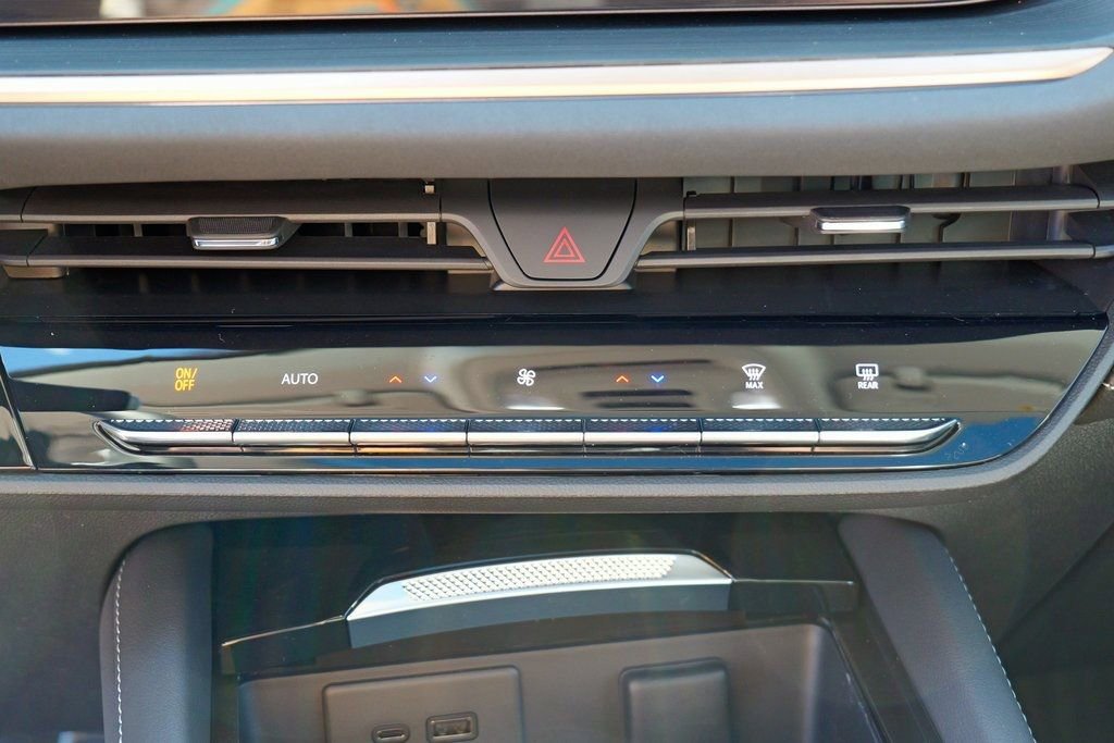 New 2026 Buick Envision Sport Touring image 16