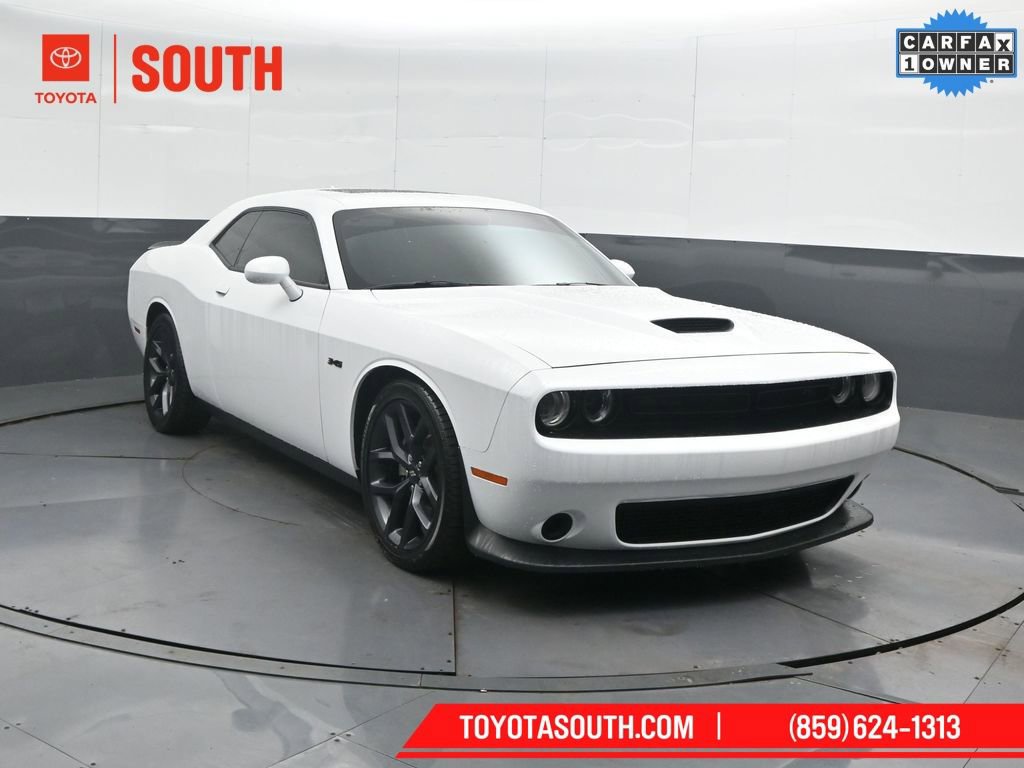 Used 2023 Dodge Challenger R/T w/ Blacktop Package image 5