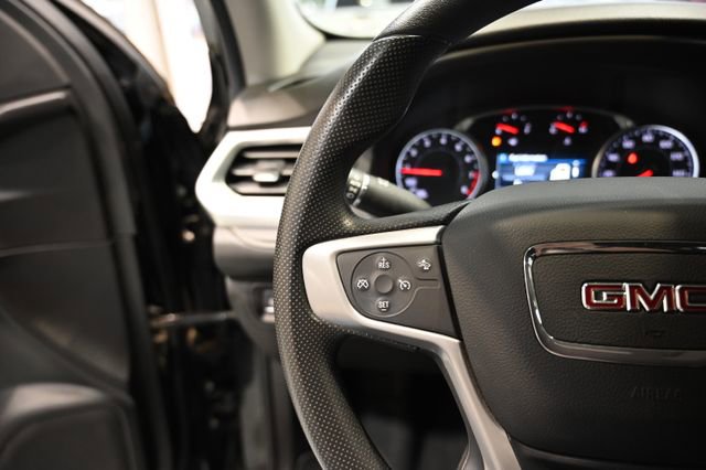 Used 2021 GMC Acadia SLE w/ Driver Convenience Package FWD image 23