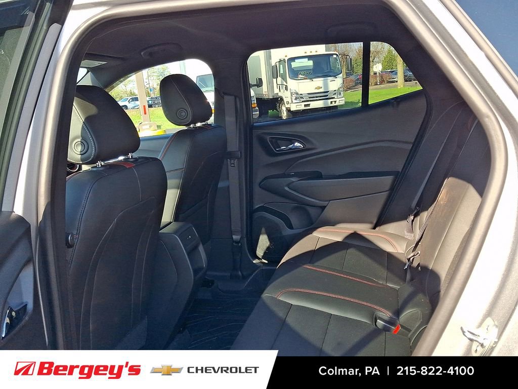 Certified 2026 Chevrolet Trax RS w/ Driver Confidence Package FWD image 12