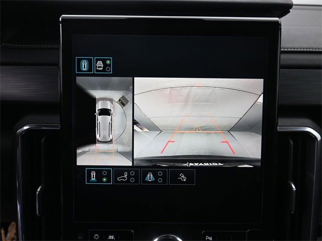 Used 2024 GMC Acadia Elevation image 30