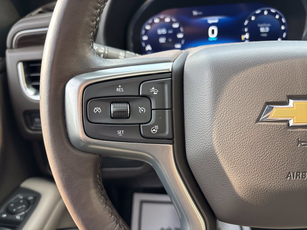 Used 2022 Chevrolet Tahoe LT w/ Luxury Package AWD/4WD image 25