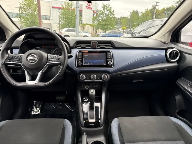 Used 2024 Nissan Versa SV FWD image 11