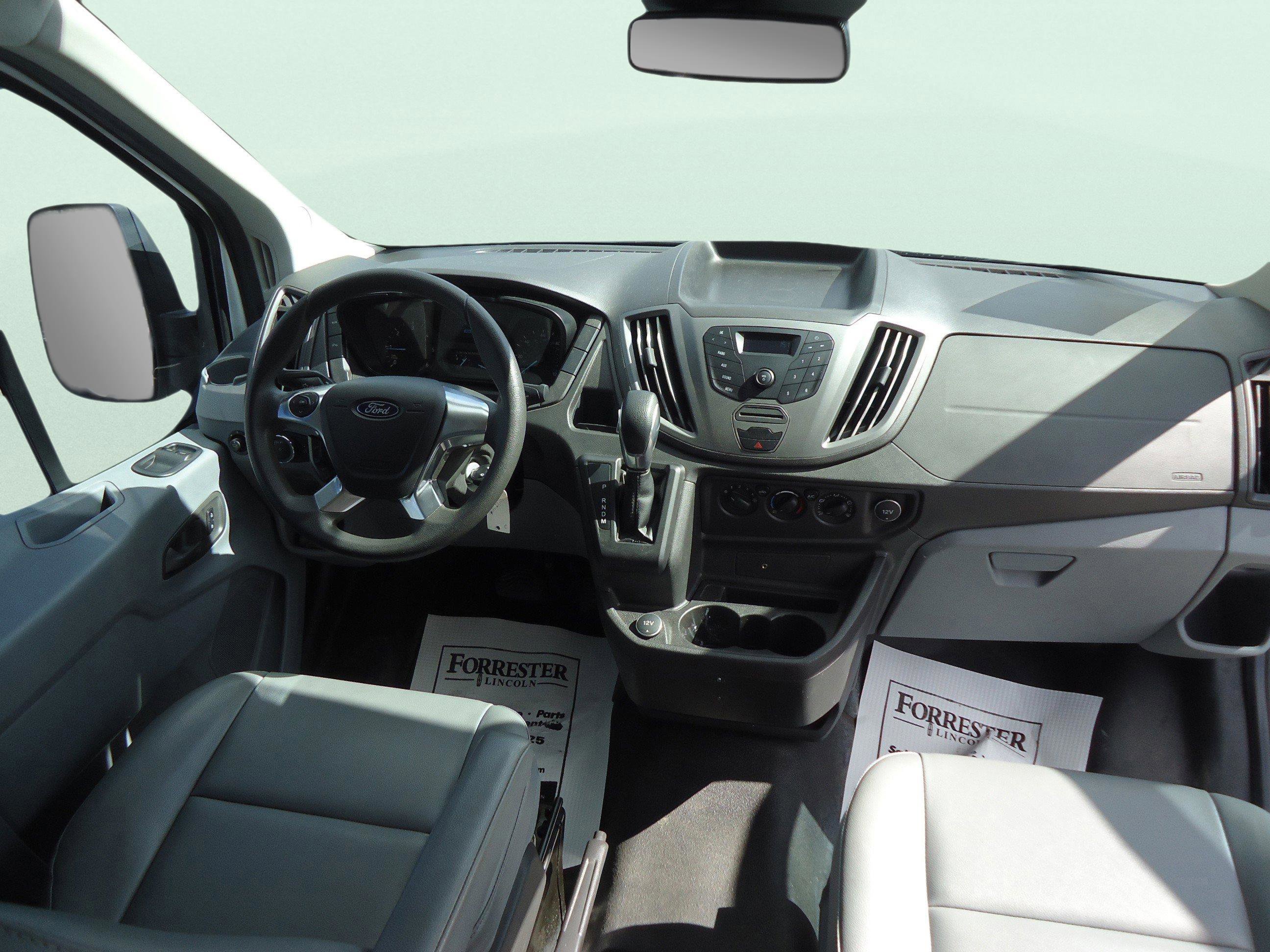 Used 2017 Ford Transit 350 XL image 11