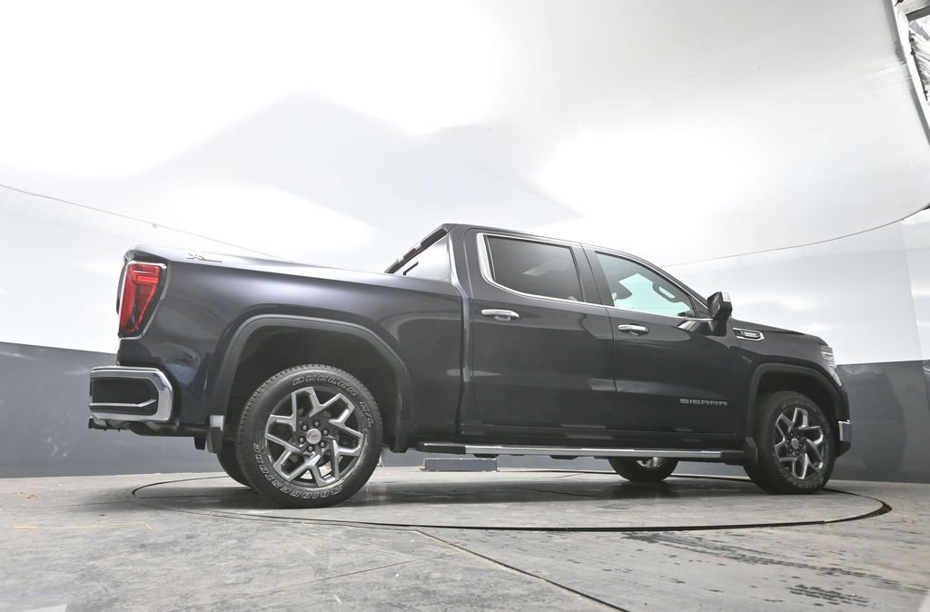 Used 2023 GMC Sierra 1500 SLT w/ SLT Premium Package image 24
