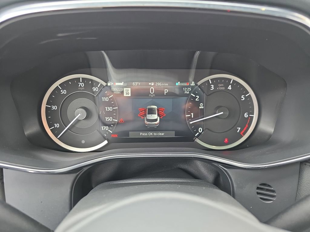 Used 2021 Jaguar F-PACE S image 19