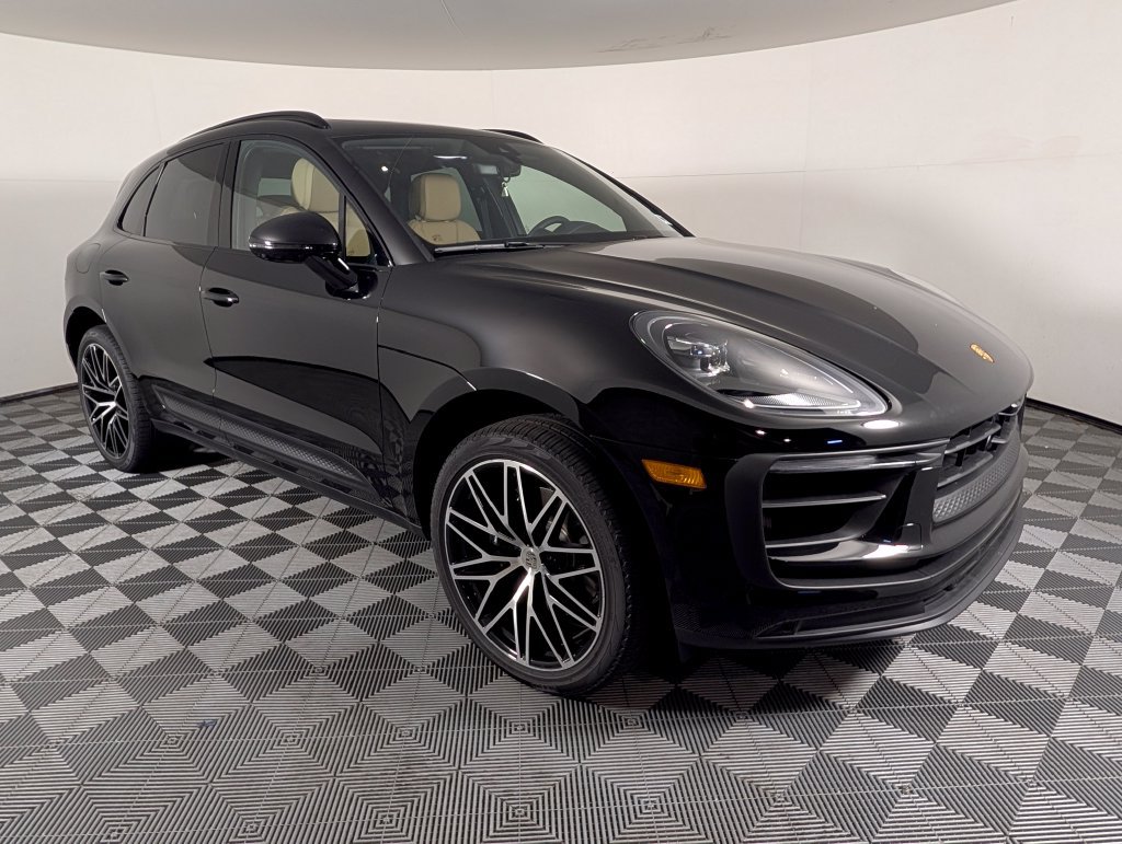 New 2026 Porsche Macan S AWD/4WD image 9