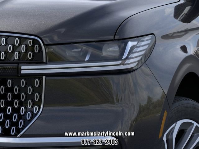 New 2026 Lincoln Navigator Reserve AWD/4WD image 18