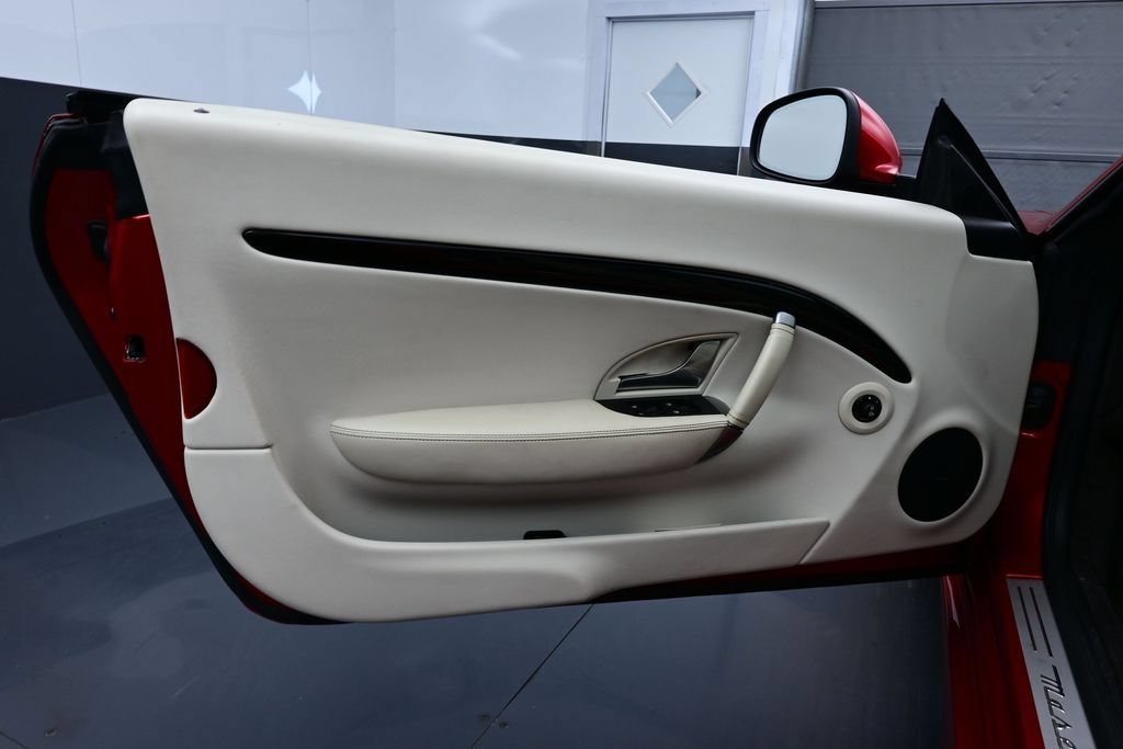 Used 2019 Maserati GranTurismo MC RWD image 7
